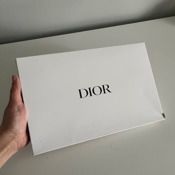 Dior Beauty Plan De Paris Cosmetic Pouch - Picture 2 of 10